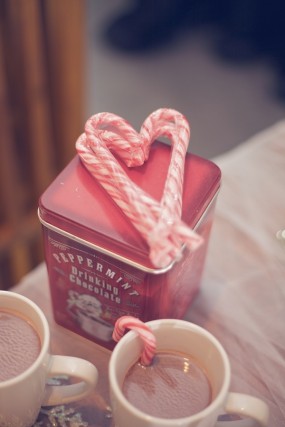 candy-cane-hearts candy-cane-hearts