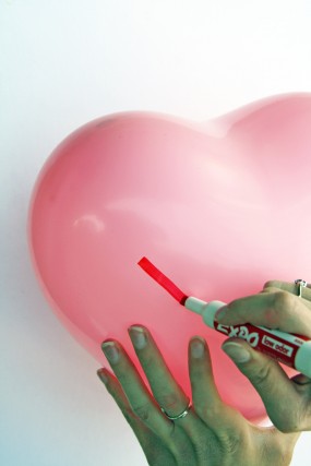 conversation-heart-balloons conversation-heart-balloons