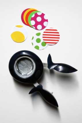 diy-confetti-paper-punches