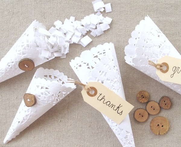 diy-doily-cones diy-doily-cones