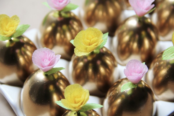 diy-easter-centerpiece-paper-flowers diy-easter-centerpiece-paper-flowers