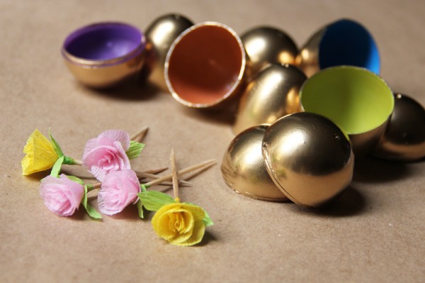 easter-paper-flowers-and-eggs easter-paper-flowers-and-eggs