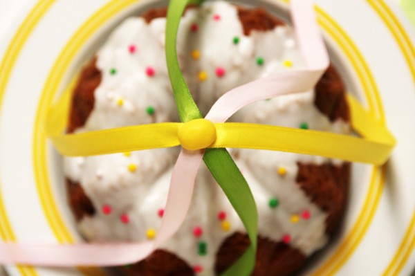 diy-may-pole-cake diy-may-pole-cake