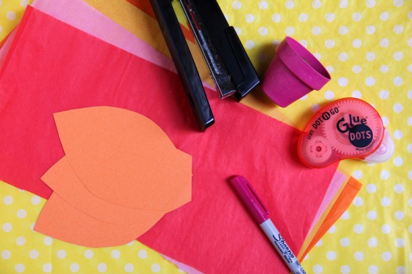 paper-flower-pot-seed-kit-place-cards paper-flower-pot-seed-kit-place-cards