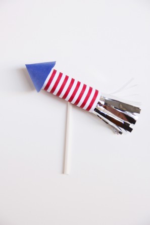 Firecracker Cupcake Topper DIY