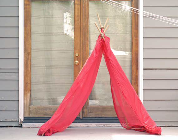 DIY Curtain Fort DIY Curtain Fort