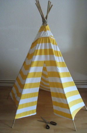 DIY Maxi Dress Fort DIY Maxi Dress Fort