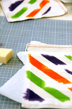 Rainbow Stripe DIY Favor Bags Rainbow Stripe DIY Favor Bags