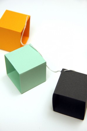 3D Box Garland 3D Box Garland