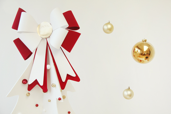 DIY Christmas Bow Tree Topper DIY Christmas Bow Tree Topper