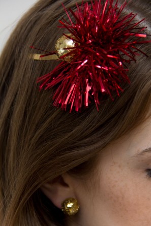 DIY Holiday Hair Clip DIY Holiday Hair Clip