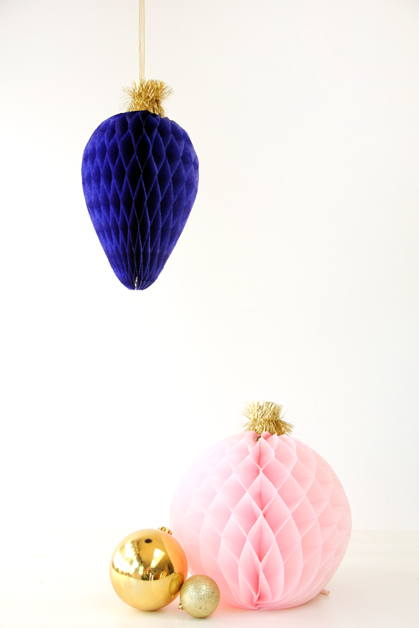 DIY Honeycomb Christmas Bulbs | Studio DIY DIY Honeycomb Christmas Bulbs | Studio DIY