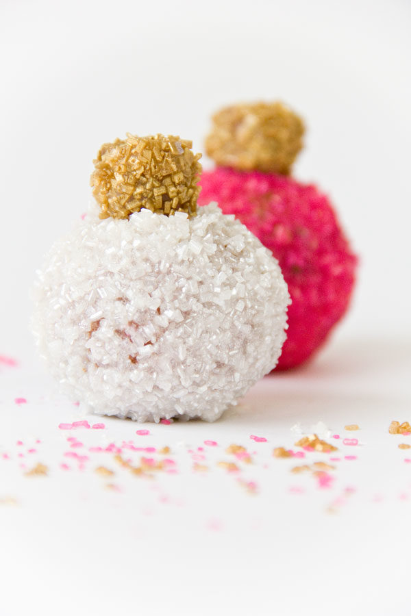 Ornament donut