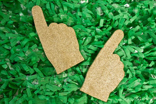 DIY Mini Glitter Foam Fingers