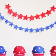 Fourth of July DIY Surprise Balls DIY-Surprise-Ball-Tutorial-for-Kids-297x197