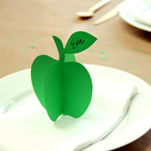DIY 3D Apple Place Cards