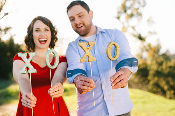 DIY Glitter XO Photo Props