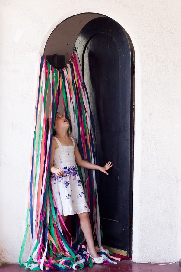 DIY Birthday Streamer Surprise Door