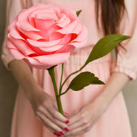 DIY Giant Crepe Paper Roses DIY-Giant-Crepe-Paper-Rosesthumb