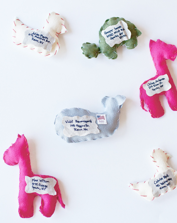 Five Awesome Ways to Invite Someone to a Party