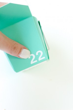 How to Make an Advent Calendar