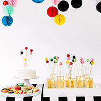 A Modern Holiday Craft Party with Martha Stewart Living! Modern-Holiday-Party-Cocktailsthumb