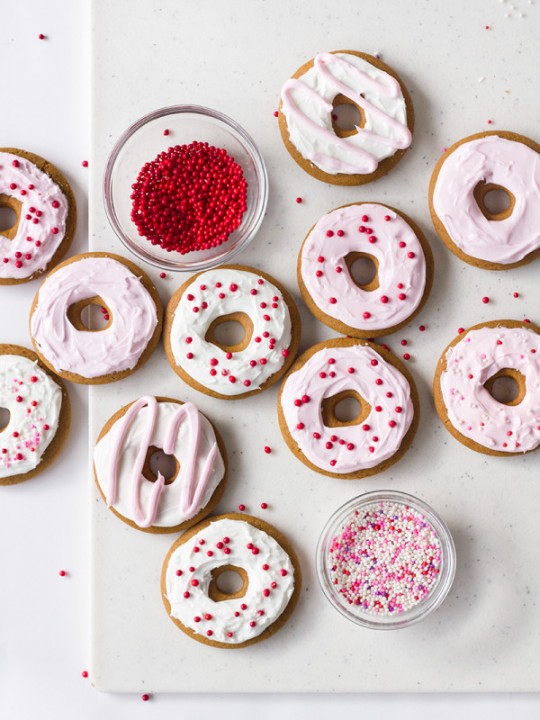 Gingerbread Donut Cookies