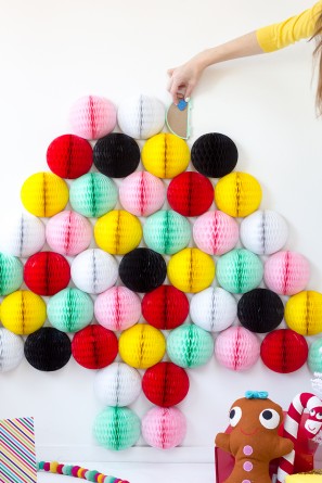 DIY Honeycomb Christmas Tree