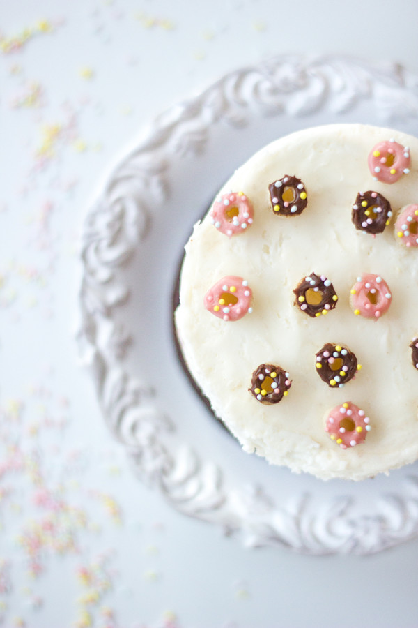 Turn Cheerios into Donut Sprinkles Turn Cheerios into Donut Sprinkles