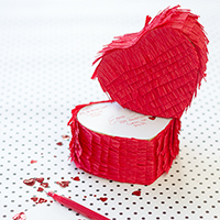 DIY Piñata Love-Gram