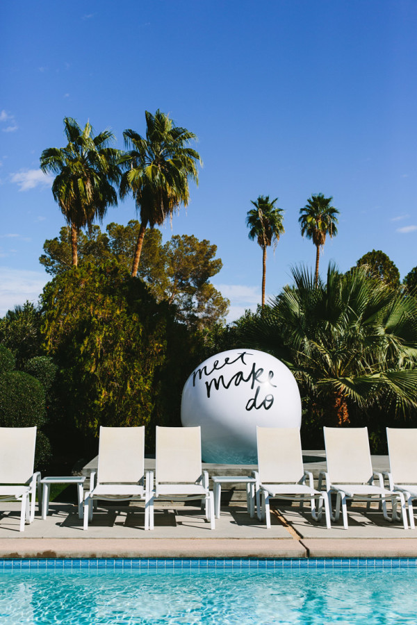 How to Write a Message on a Giant Beach Ball