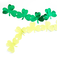DIY Giant Shamrock Streamers giant-shamrock-streamers-thumb