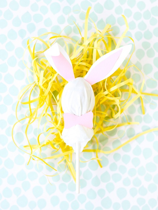 DIY Easter Bunny Lollipops