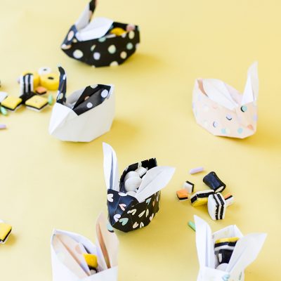 DIY Origami Easter Bunny Baskets (Free Printable!) DIY Origami Easter Bunnies (Free Printable!)