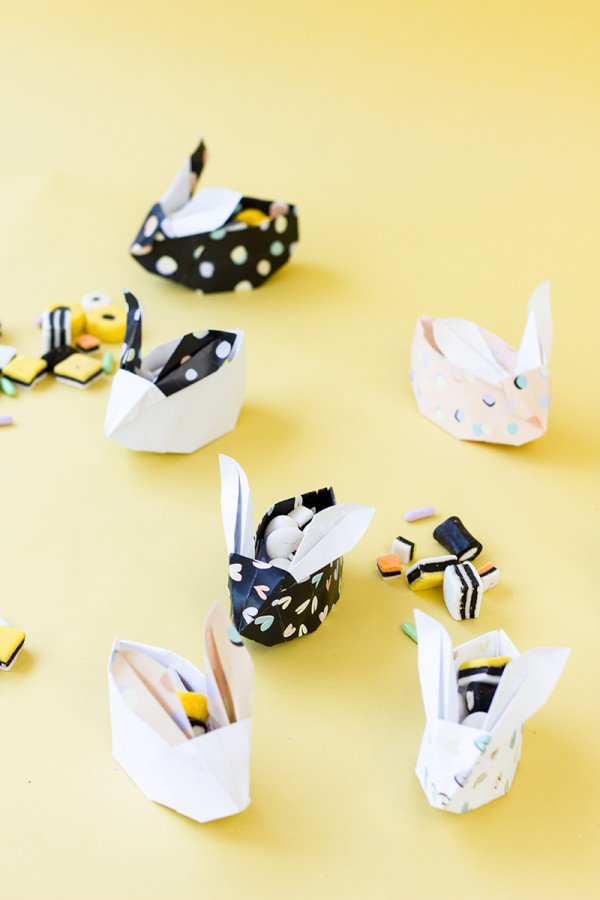 DIY Origami Easter Bunny Baskets (Free Printable!) DIY Origami Easter Bunny Baskets (Free Printable!)