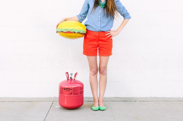 DIY Burger Balloons