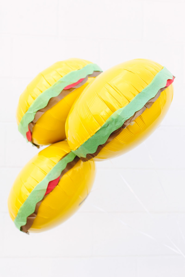 DIY Burger Balloons