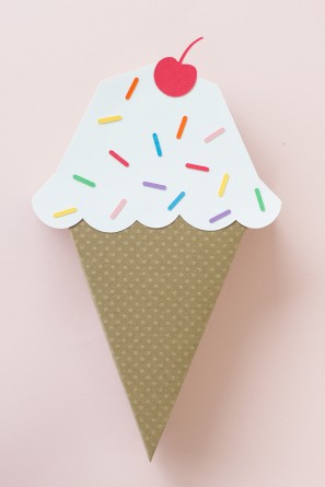 DIY Ice Cream Cone Treat Box