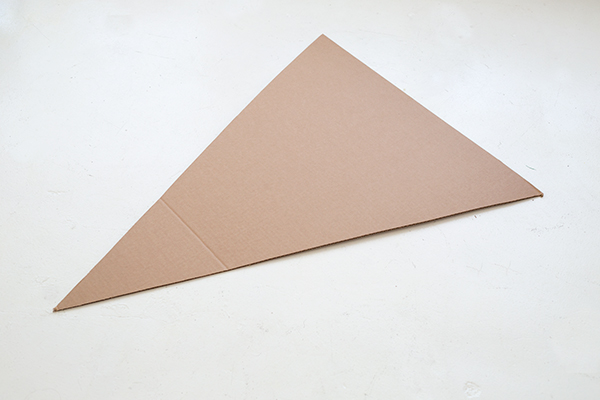 Cardboard triangle