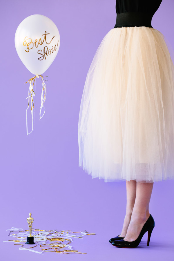 DIY Oscar Party Balloon Awards