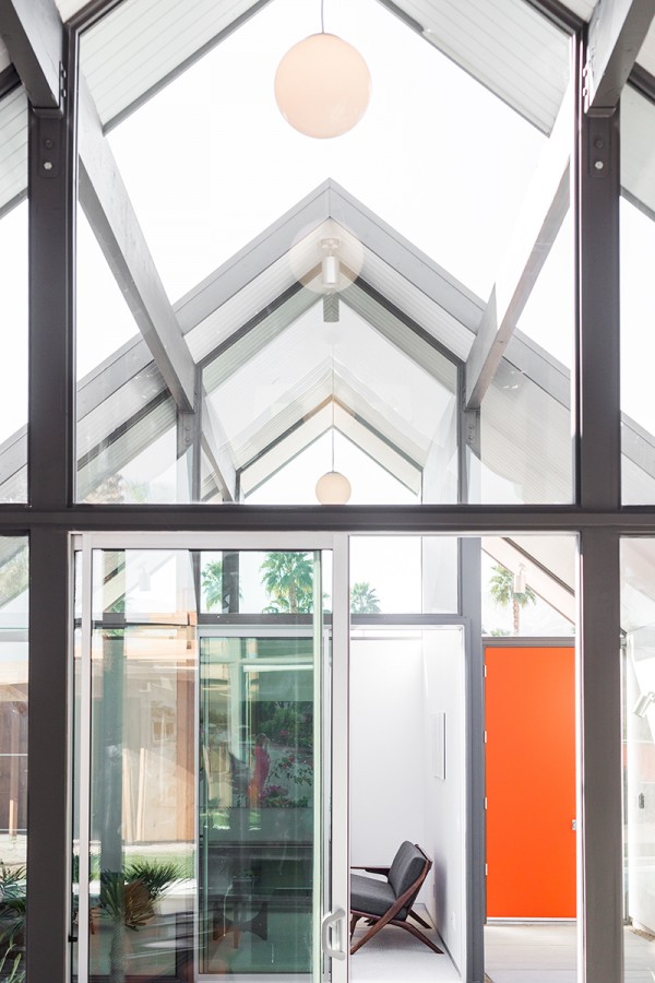 A glass building