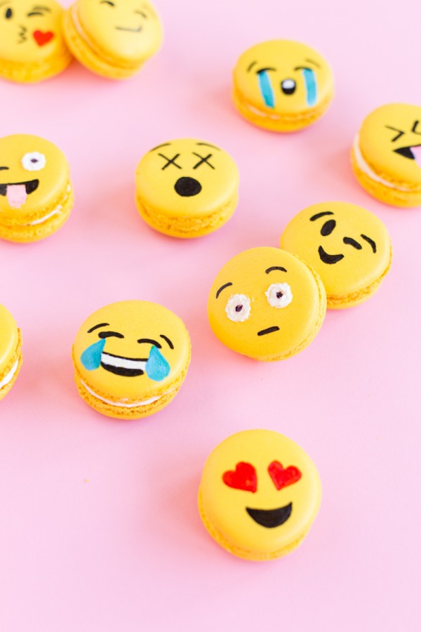 Emoji macaron