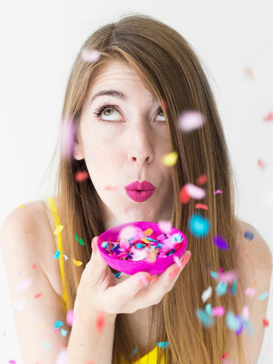 Lipstick 101: Two Ways To Make Your Lipstick Last