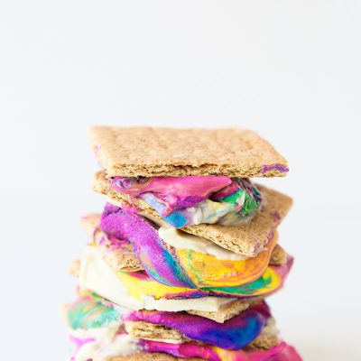 DIY Tie Dye S'mores Tie dye smores