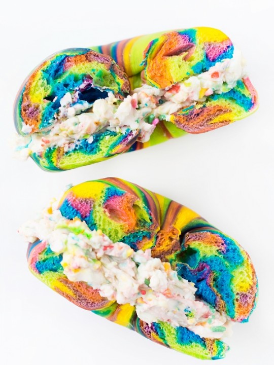 Funfetti-fied! | Funfetti Cream Cheese (+ A Giveaway!)