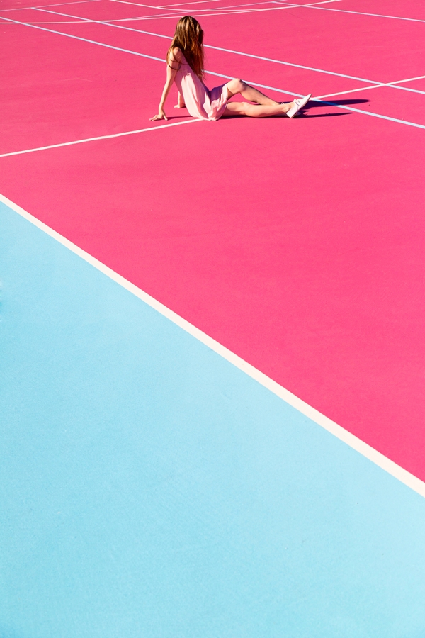 A pink and blue tennis court