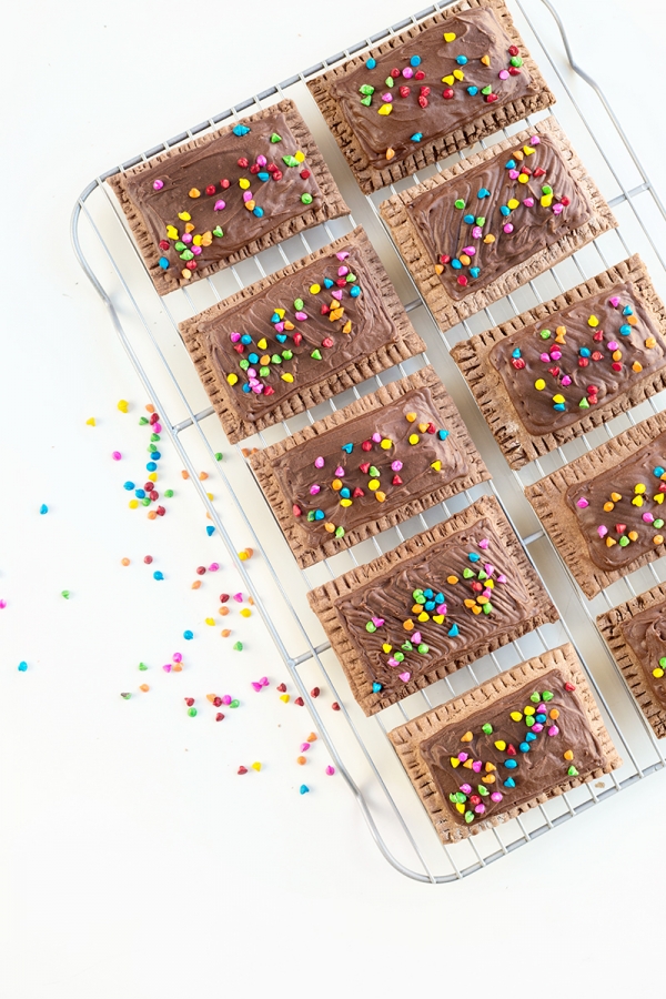 Cosmic brownie pop tarts