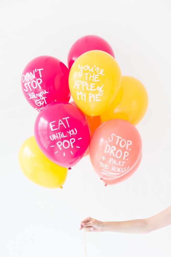 DIY Thanksgiving Pun Balloons | studiodiy.mom
