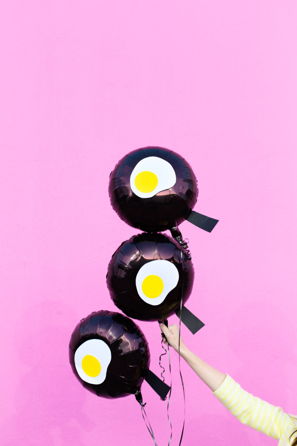 Egg balloons