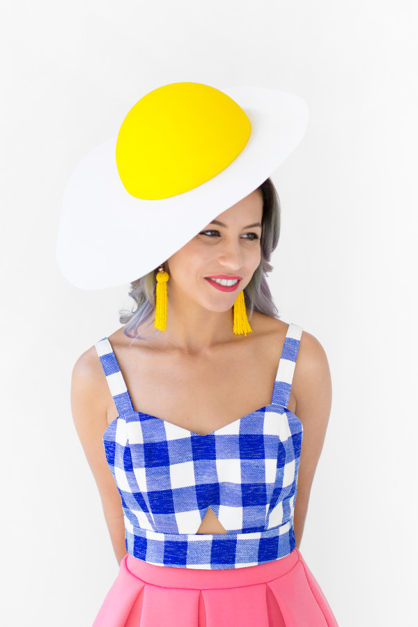 DIY Egg Hat | studiodiy.mom